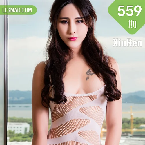 秀人网 FoxYini孟狐狸 No.0559在线看图，慵懒午后与暗夜魅影交织的视觉盛宴全记录