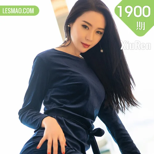 秀人网 梦心月 No.1900在线看图，清新少女与浪漫光影交织的日系写真全记录