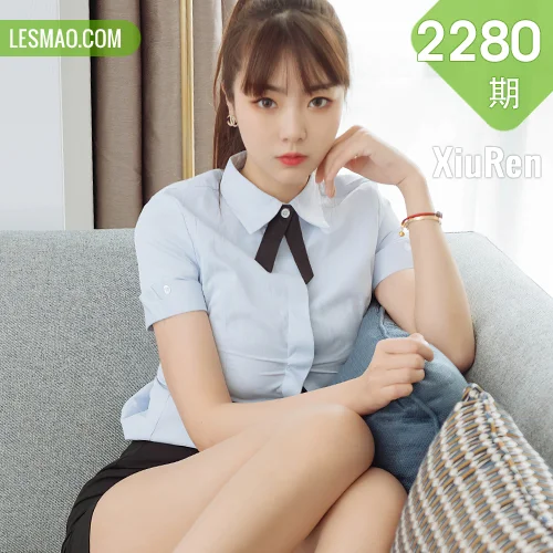 秀人网 可樂Vicky No.2280在线看图，清新少女与复古胶片交织的夏日光影物语