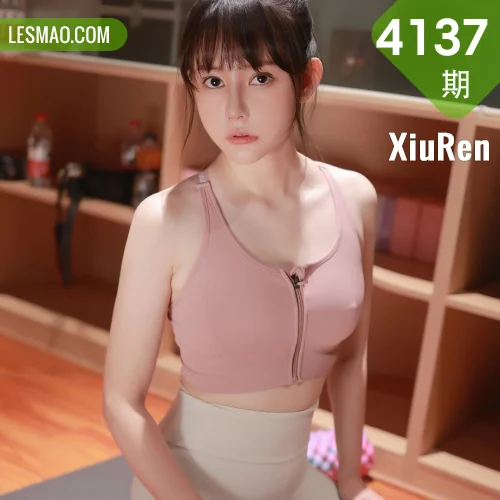 秀人网 韩希蕾 No.4137在线看图，清新少女与复古光影交织的摄影艺术全记录