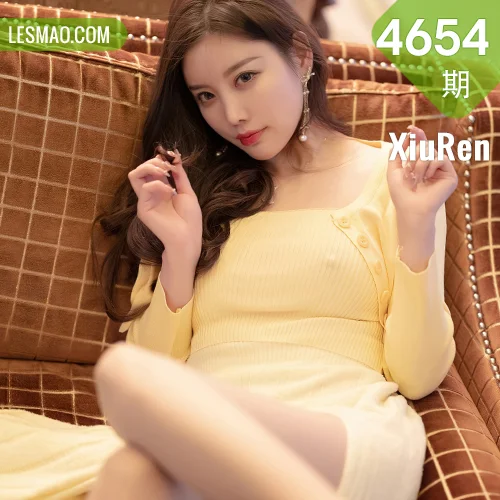 秀人网 杨晨晨Yome No.4654在线看图，春日樱花树下的纯白梦境与复古油画光影人像摄影故事