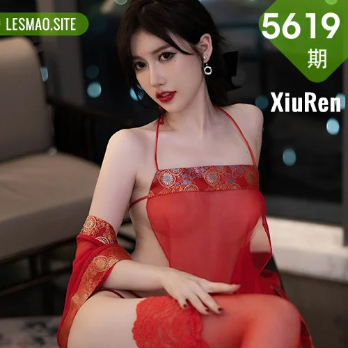秀人网 美桃酱 No.5619在线看图，秋日私语写真集展现元气少女与轻熟风双重魅力摄影故事