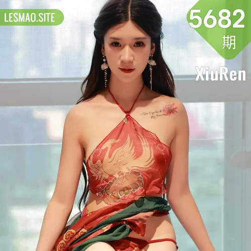 秀人网 Hebe韩心雨 No.5682在线看图，秋日私语写真集展现光影交织的温柔瞬间与时尚造型艺术