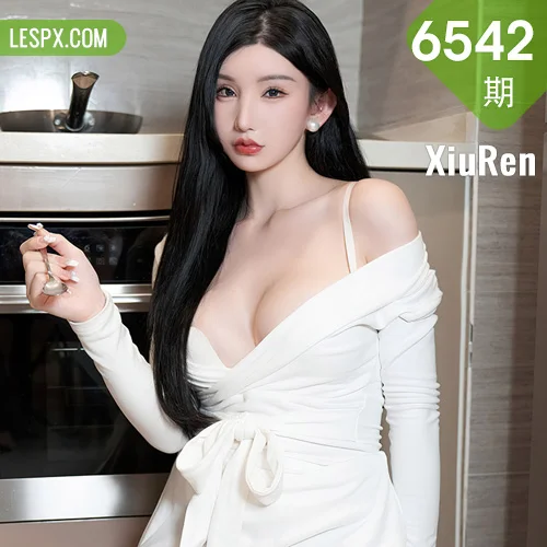 秀人网 周于希Sally No.6542在线看图，春日花语与都市光影交织的视觉盛宴全记录