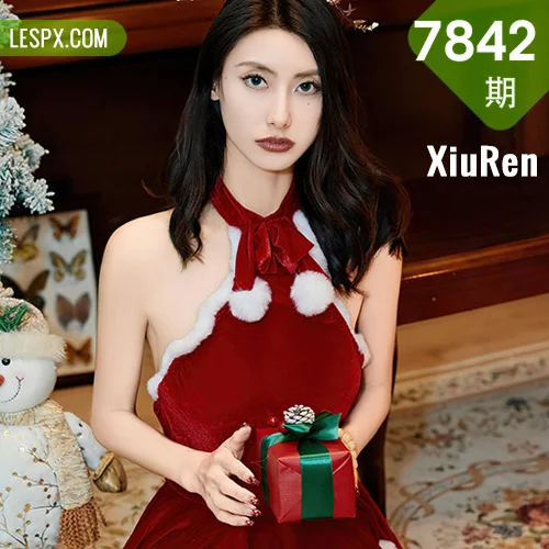 秀人网 lingyu69 No.7842在线看图，纯白梦境与暗夜花火的视觉碰撞，摄影师镜头下的光影诗篇