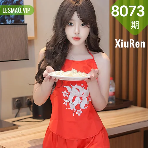 秀人网 桃妖夭 No.8073在线看图，清新少女与复古胶片交织的春日私房写真全记录