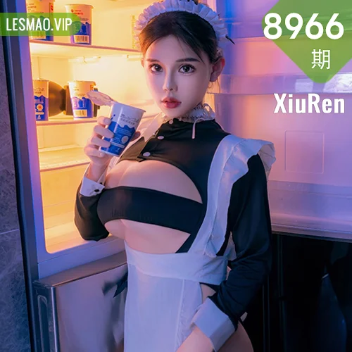 秀人网 小童颜 No.8966在线看图，清新少女樱花树下的纯白花嫁与午后阳光交织的梦幻写真集