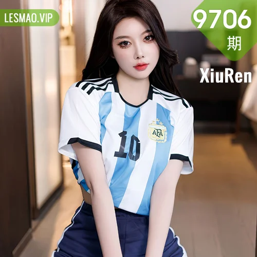 秀人网 杨晨晨Yome No.9706在线看图，梦幻光影下的纯白恋曲与午后花园邂逅全记录