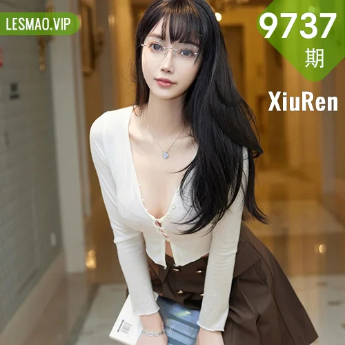 秀人网 玥儿玥er No.9737在线看图，清新少女与复古女神的双面魅力写真全记录