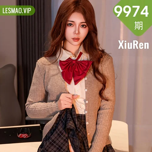 秀人网 沐娜娜 No.9974在线看图，春日樱花树下的纯白梦境与复古咖啡馆里的慵懒时光摄影故事