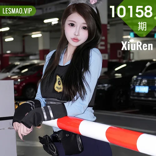 秀人网 甜妮 No.10158在线看图，春日私语写真集用镜头捕捉少女与花海的浪漫邂逅