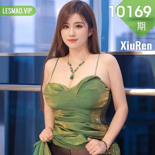 秀人网 小肉肉咪 No.10169在线看图，春日蜜语写真全记录揭秘少女感拍摄全流程