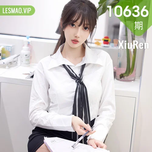 秀人网 玥儿玥er No.10636在线看图，清新氧气少女与复古胶片光影交织的夏日写真全记录