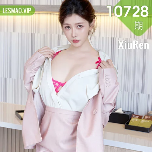 秀人网 尹甜甜 No.10728在线看图，清新少女与浪漫光影交织的梦幻写真摄影全记录